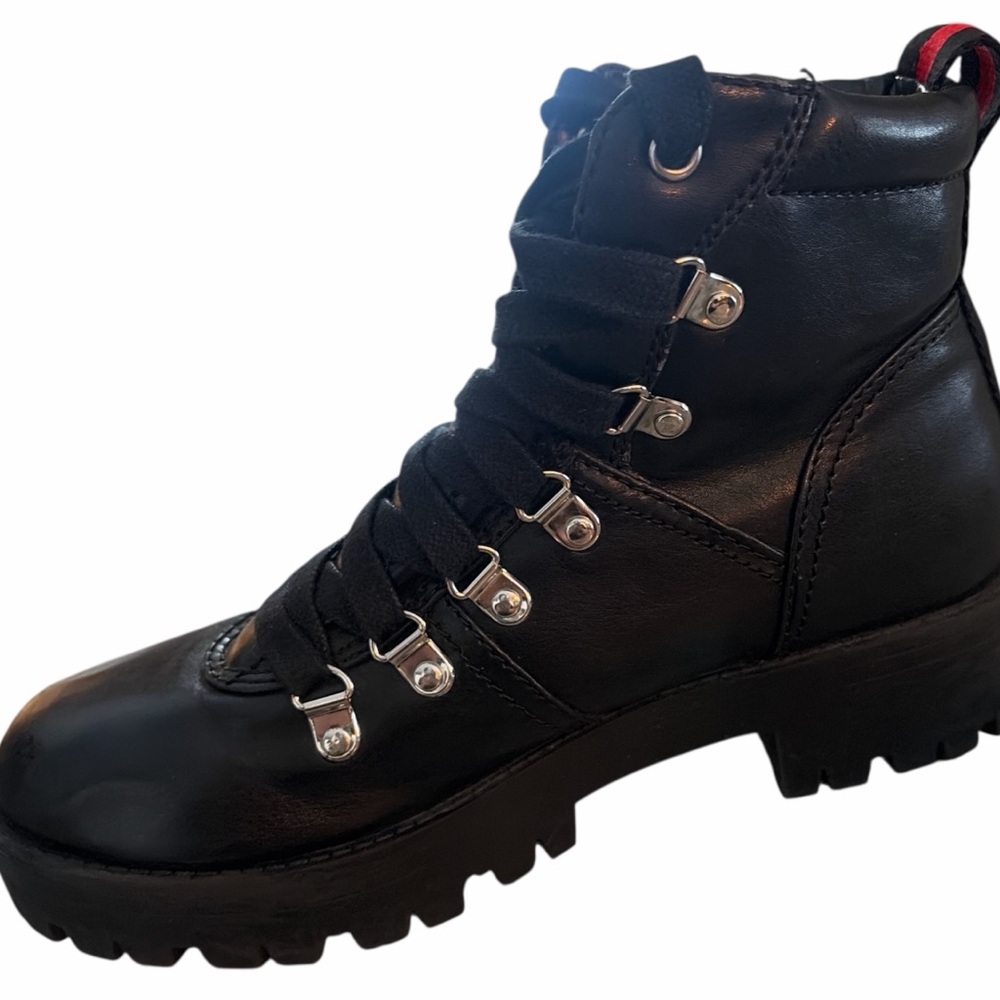 MADDEN🐝HIKING/GOING OUT BOOT
